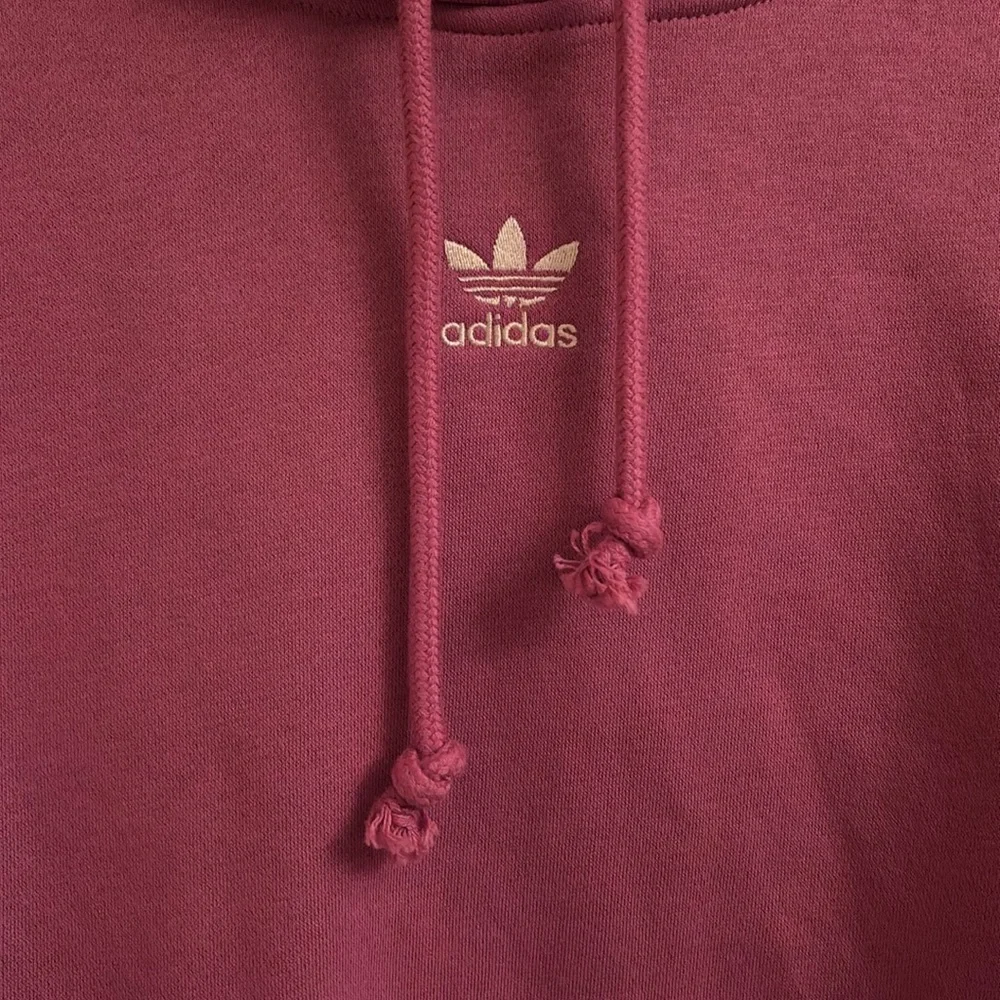 NWT Adidas Essentials Oversized Fleece Hoodie Size Large in Plum Purple/Pink - Picture 4 of 7